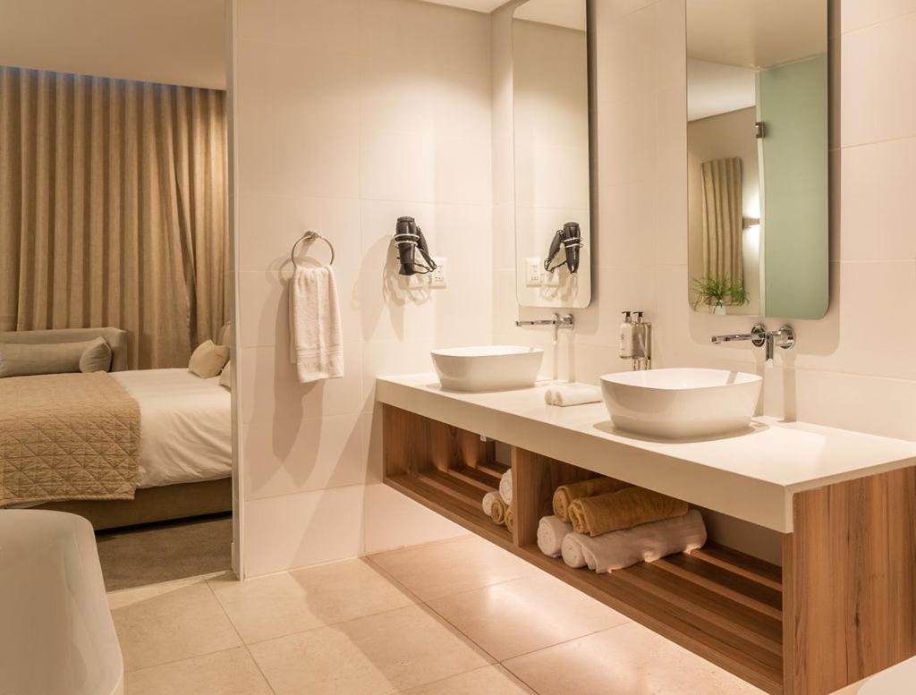 Bluewater Bay Sunrise Hotel Amsterdamhoek Exteriör bild